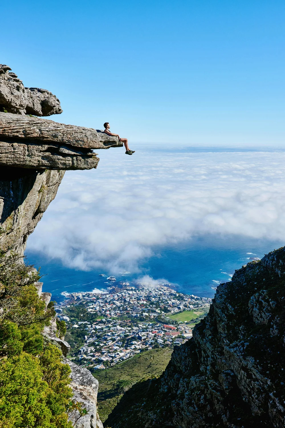 A quiet view above the clouds